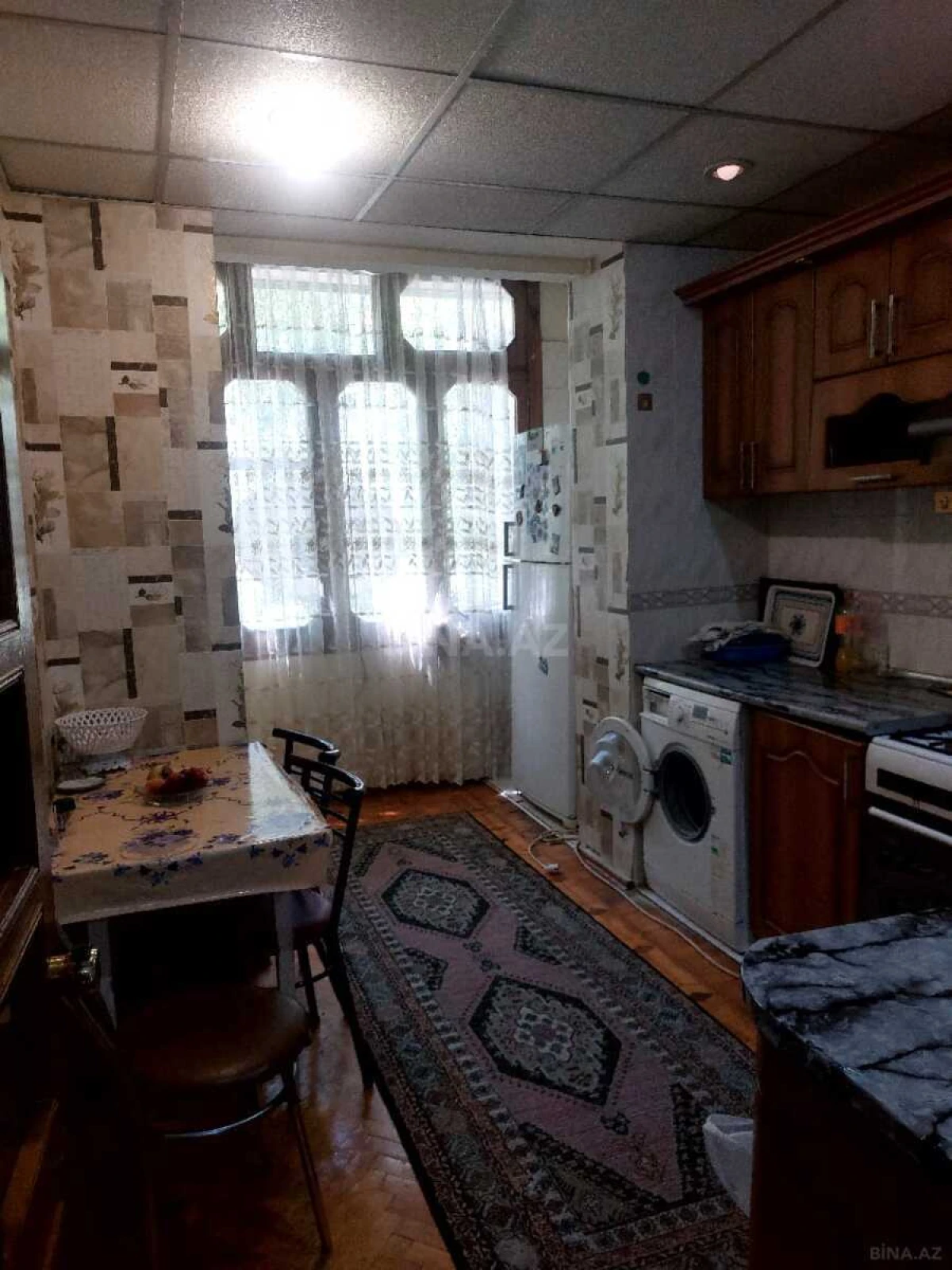 Satılır 4 otaqlı mənzil 120 m²