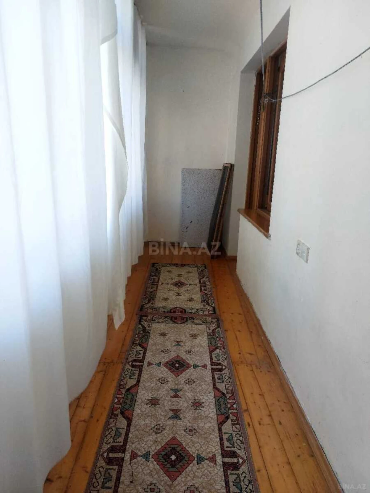 Satılır 4 otaqlı mənzil 120 m²