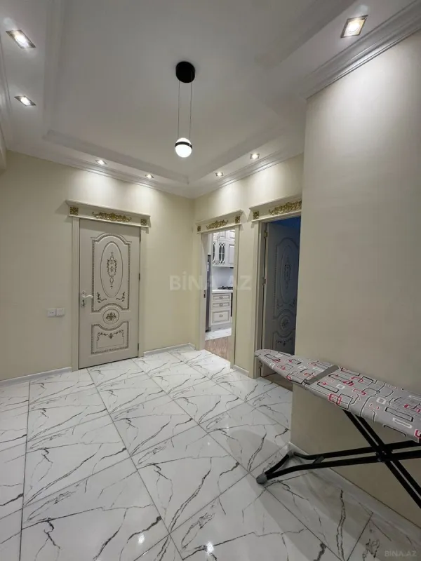 Kirayə verilir 2 otaqlı mənzil 72 m²