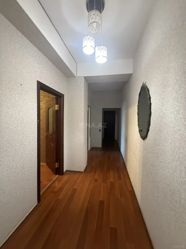 Kirayə verilir 2 otaqlı mənzil 90 m²