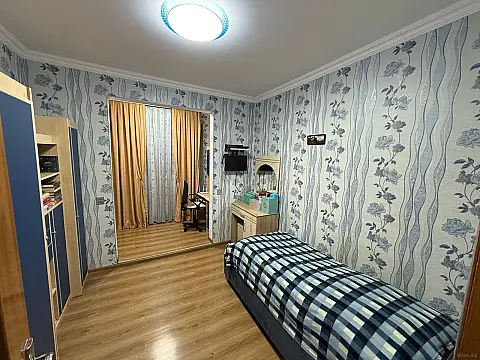 Satılır 3 otaqlı mənzil 70 m²