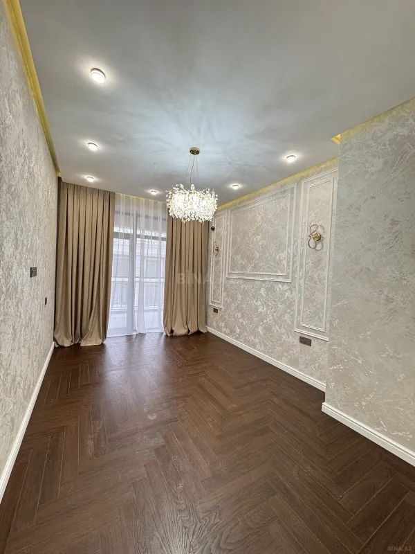 Satılır 2 otaqlı mənzil 66 m²