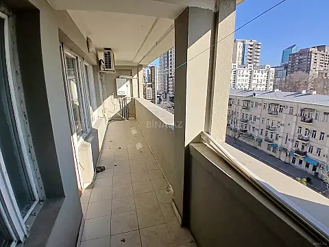 Satılır 3 otaqlı mənzil 75 m²