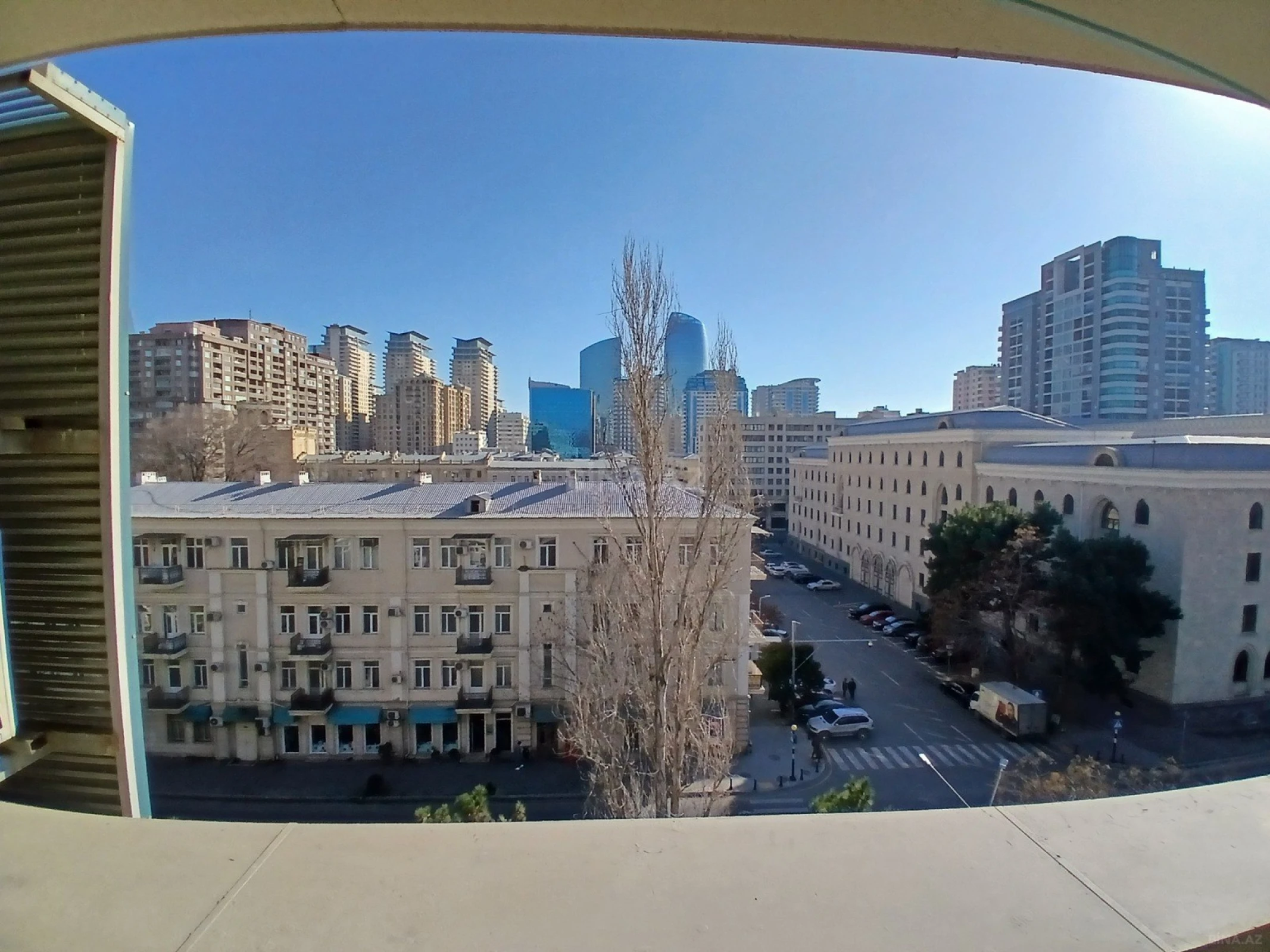 Satılır 3 otaqlı mənzil 75 m²