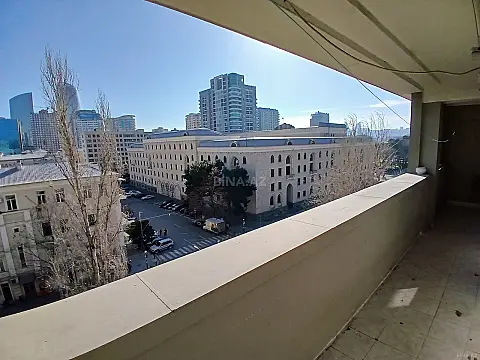 Satılır 3 otaqlı mənzil 75 m² — Bakı 3 otaq 75.00 m²