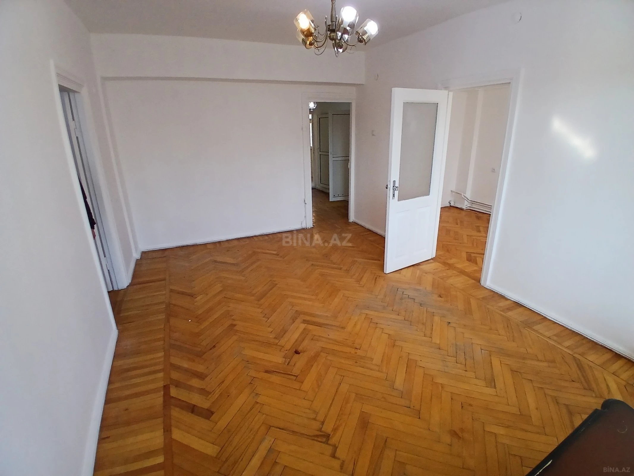Satılır 3 otaqlı mənzil 75 m²