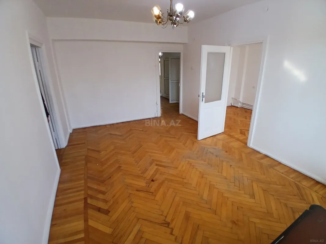 Satılır 3 otaqlı mənzil 75 m²