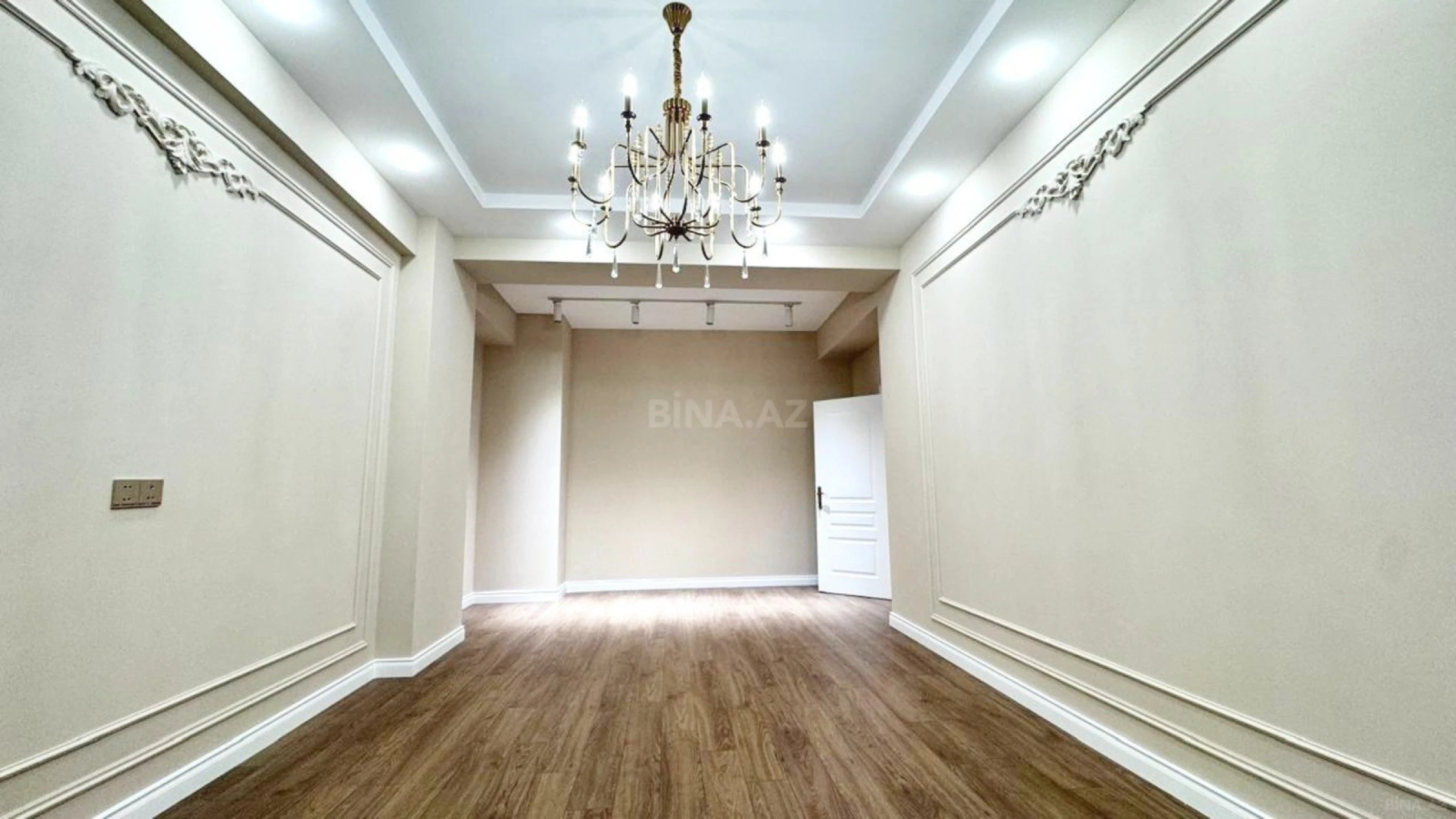 Satılır 2 otaqlı mənzil 80 m²