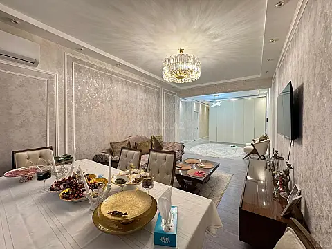 Satılır 3 otaqlı mənzil 107 m²