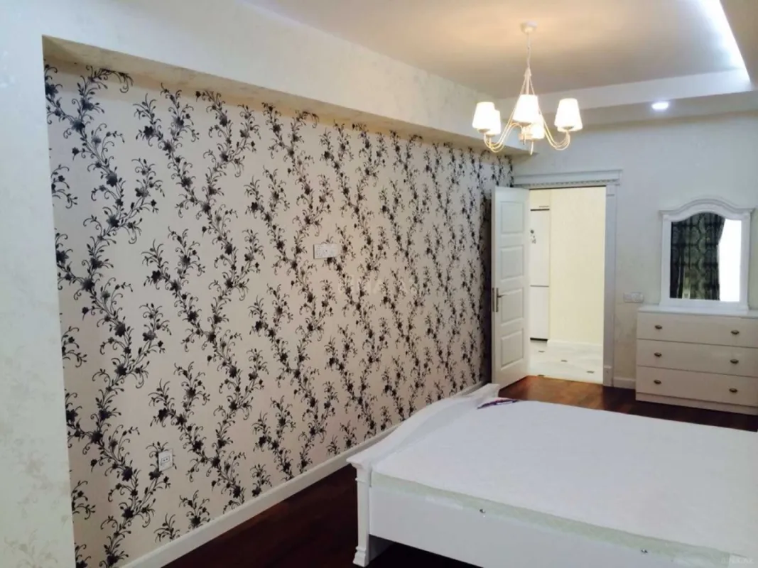 Kirayə verilir 3 otaqlı mənzil 120 m²
