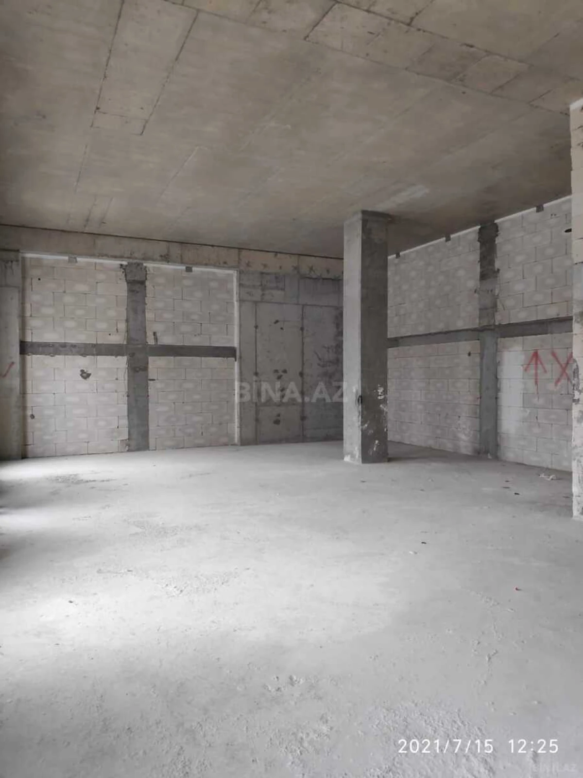 Satılır obyekt 90 m²