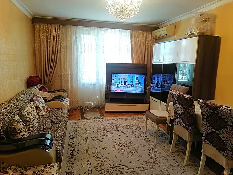 Satılır 3 otaqlı mənzil 90 m² — Bakı, Nizami 3 otaq 90.00 m²
