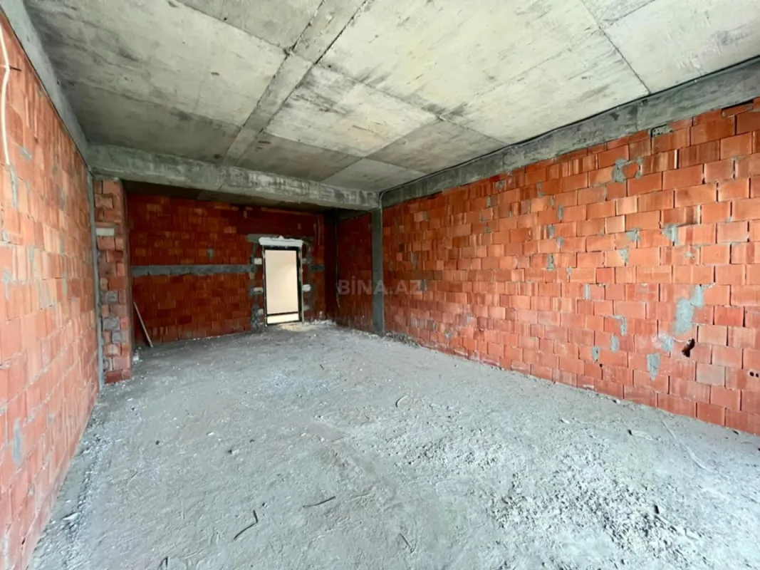 Satılır 1 otaqlı mənzil 60 m²