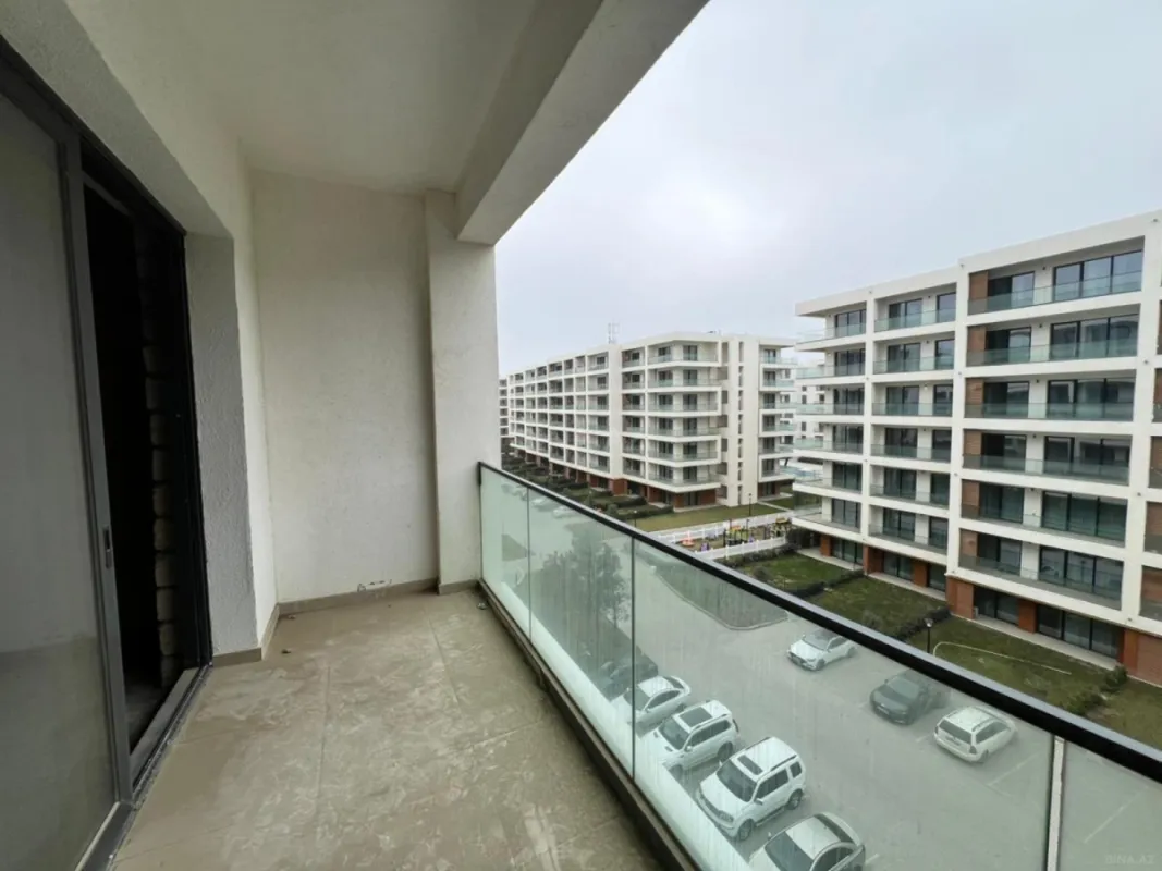 Satılır 1 otaqlı mənzil 60 m²