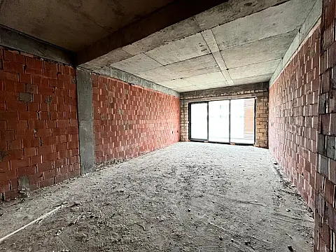 Satılır 1 otaqlı mənzil 60 m²