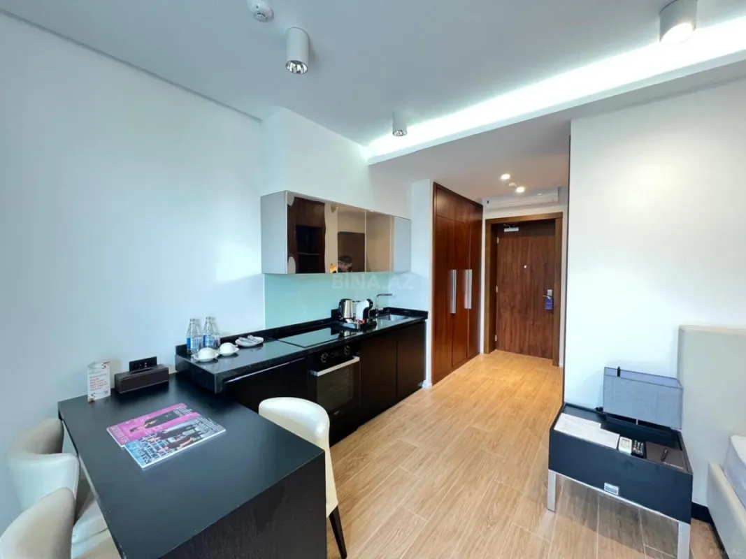 Satılır 1 otaqlı mənzil 56 m²
