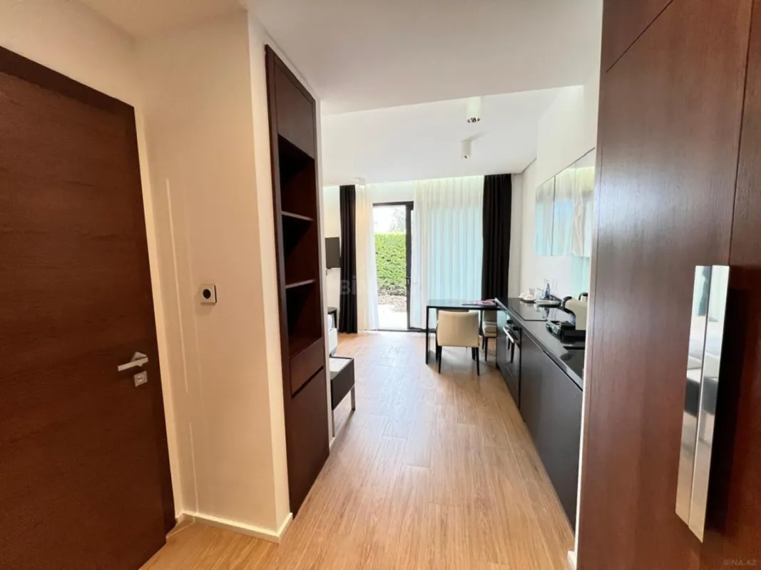 Satılır 1 otaqlı mənzil 56 m²