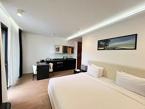 Satılır 1 otaqlı mənzil 56 m²