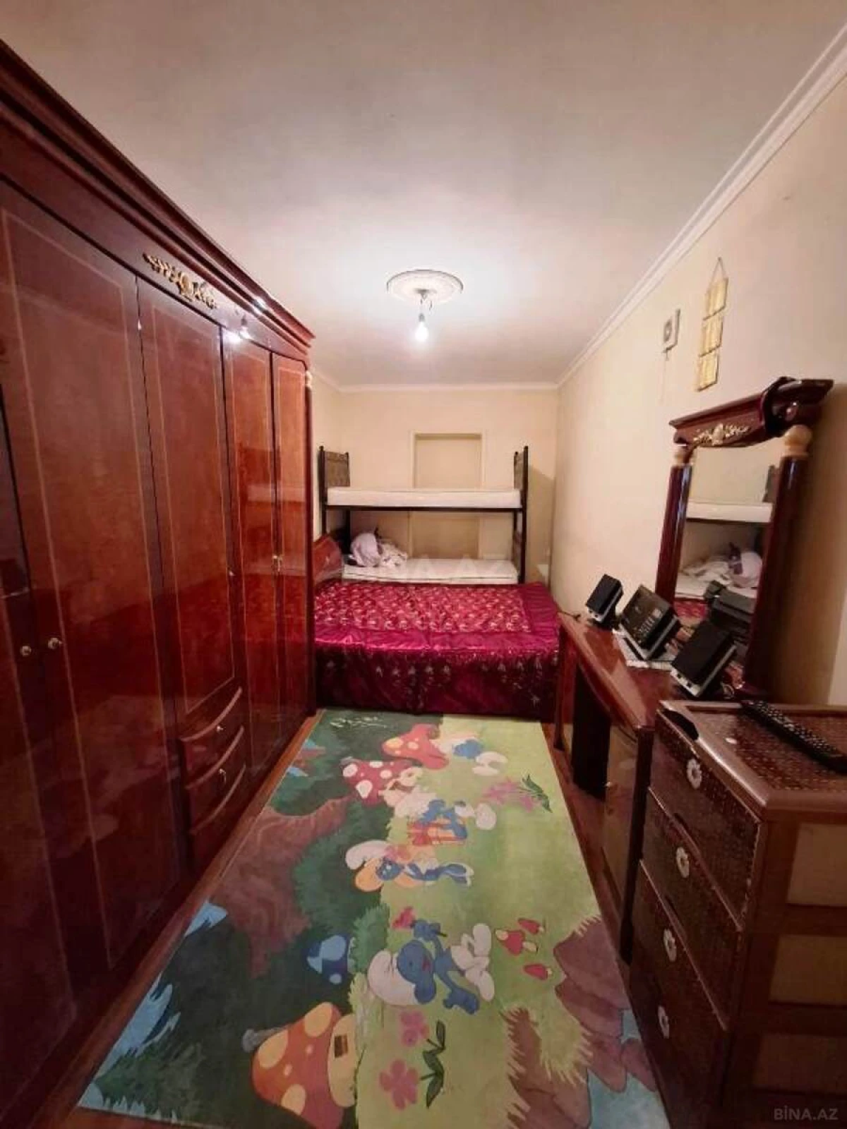 Kirayə verilir 2 otaqlı mənzil 70 m²