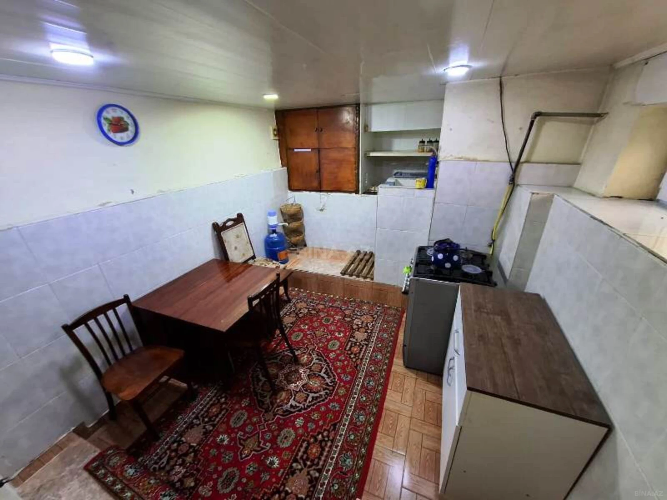 Kirayə verilir 2 otaqlı mənzil 70 m²