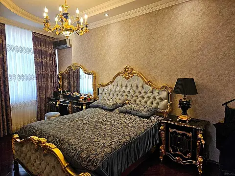 Satılır 3 otaqlı mənzil 103 m²