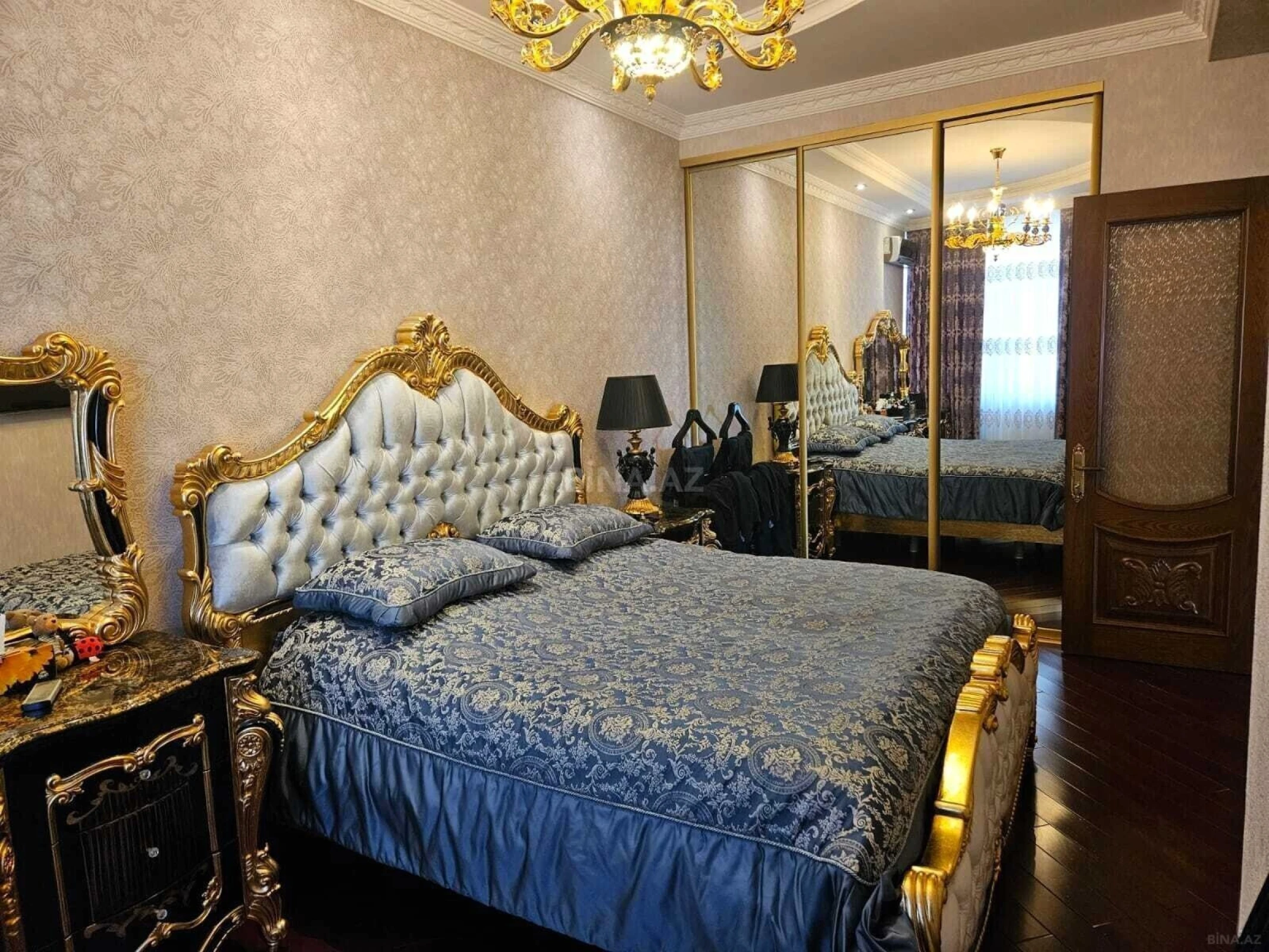 Satılır 3 otaqlı mənzil 103 m²