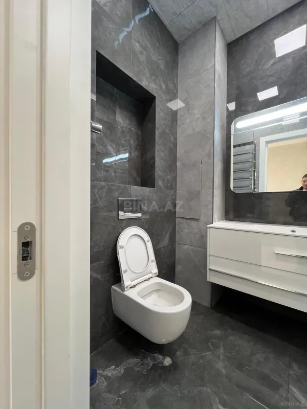 Satılır 3 otaqlı mənzil 155 m²