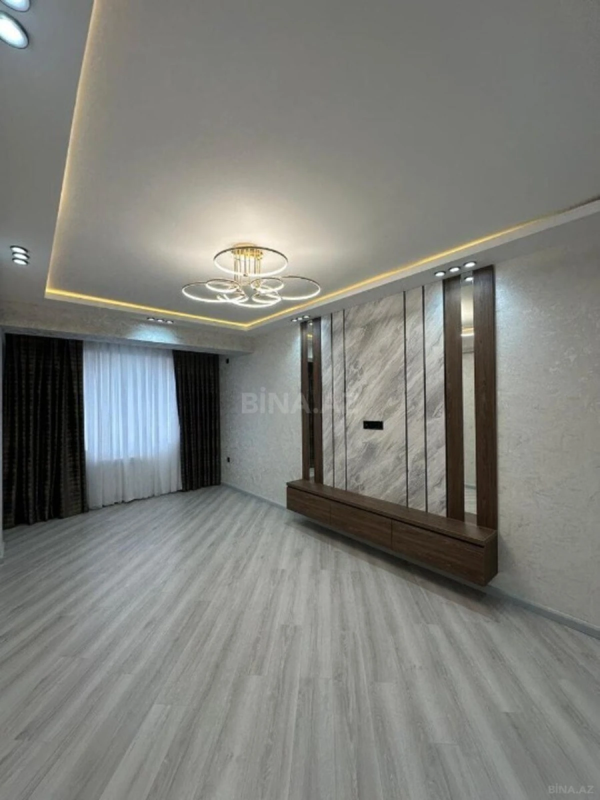 Satılır 3 otaqlı mənzil 88 m²