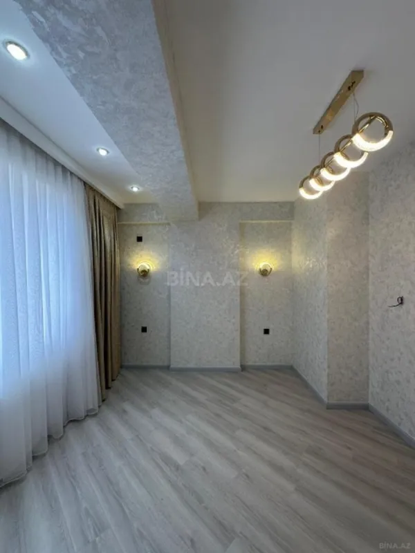 Satılır 3 otaqlı mənzil 88 m²
