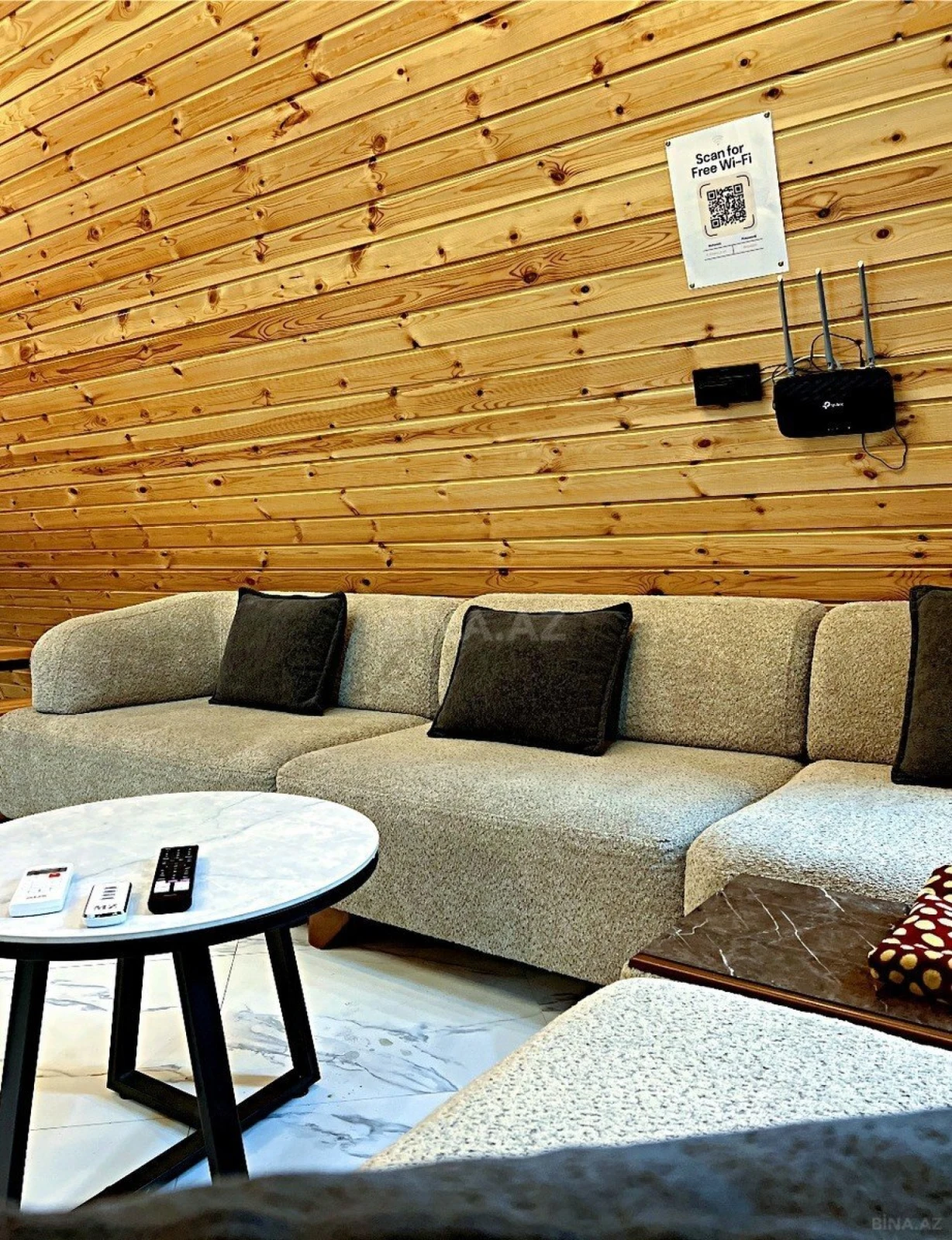 Satılır 5 otaqlı həyət evi 244 m²