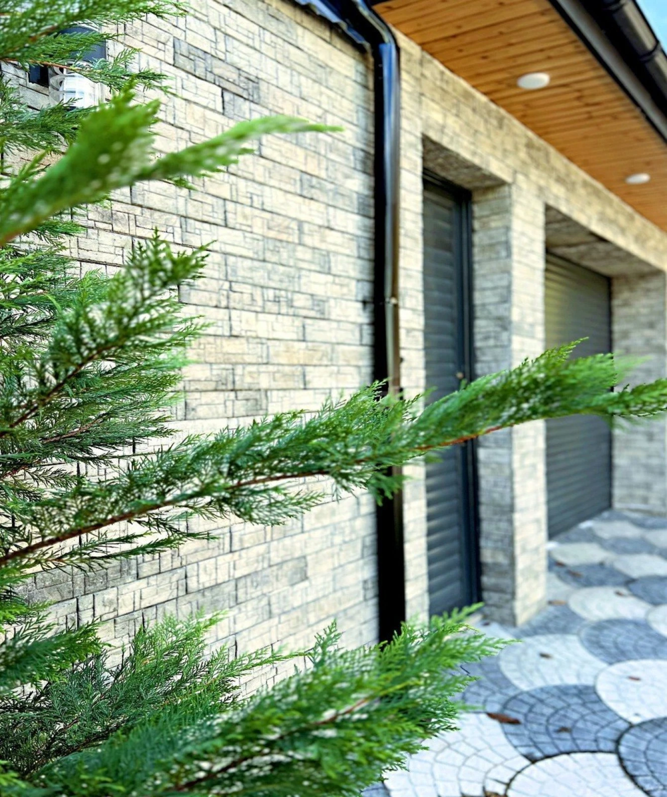 Satılır 5 otaqlı həyət evi 244 m²