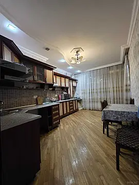 Satılır 3 otaqlı mənzil 105.6 m²