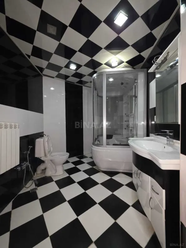 Satılır 3 otaqlı mənzil 105.6 m²