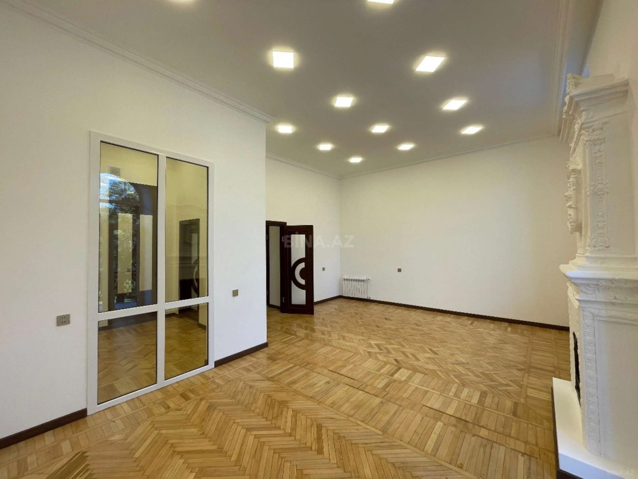 Kirayə verilir 3 otaqlı ofis 115 m²