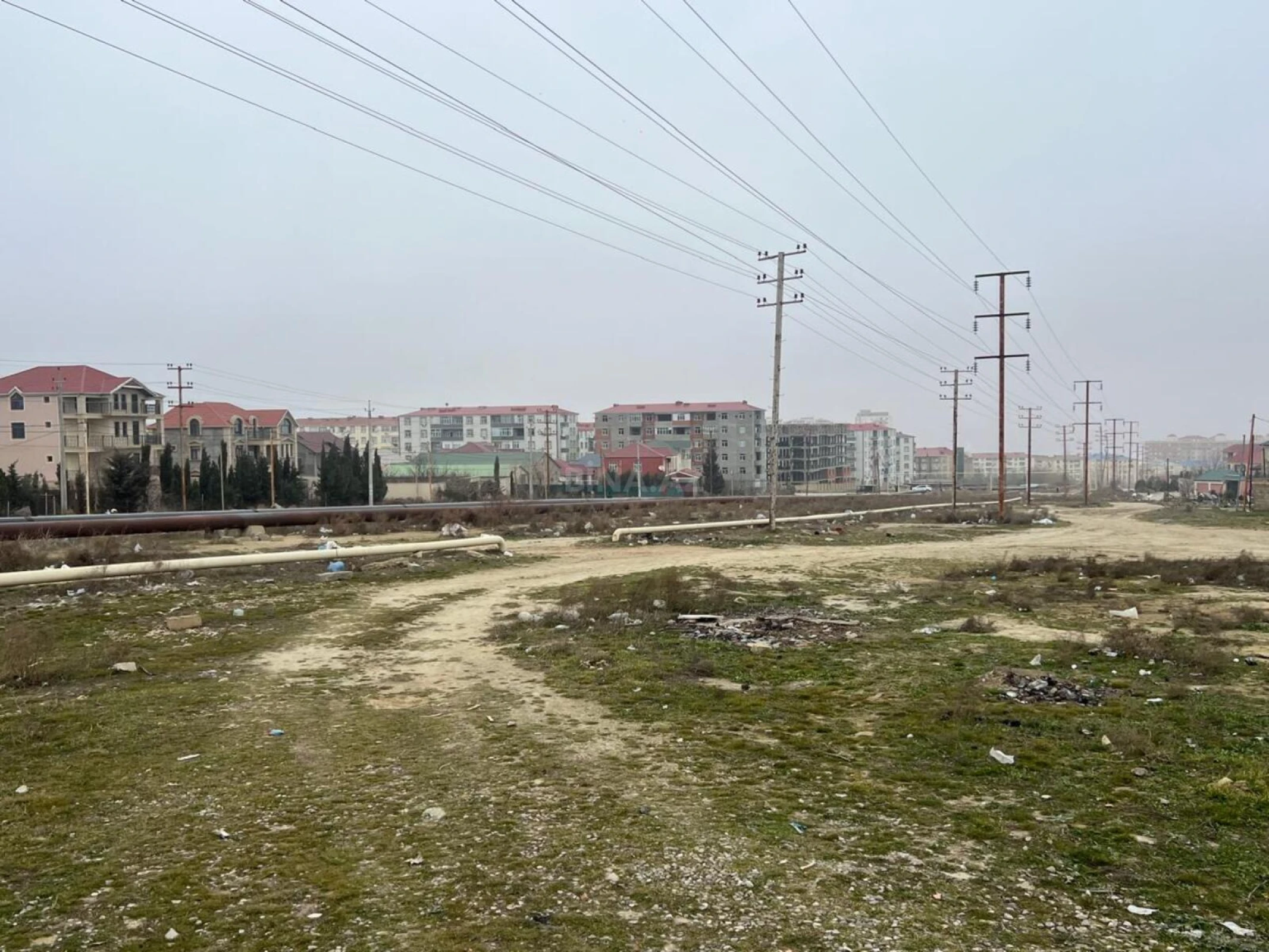 Satılır 3 otaqlı həyət evi 100 m²