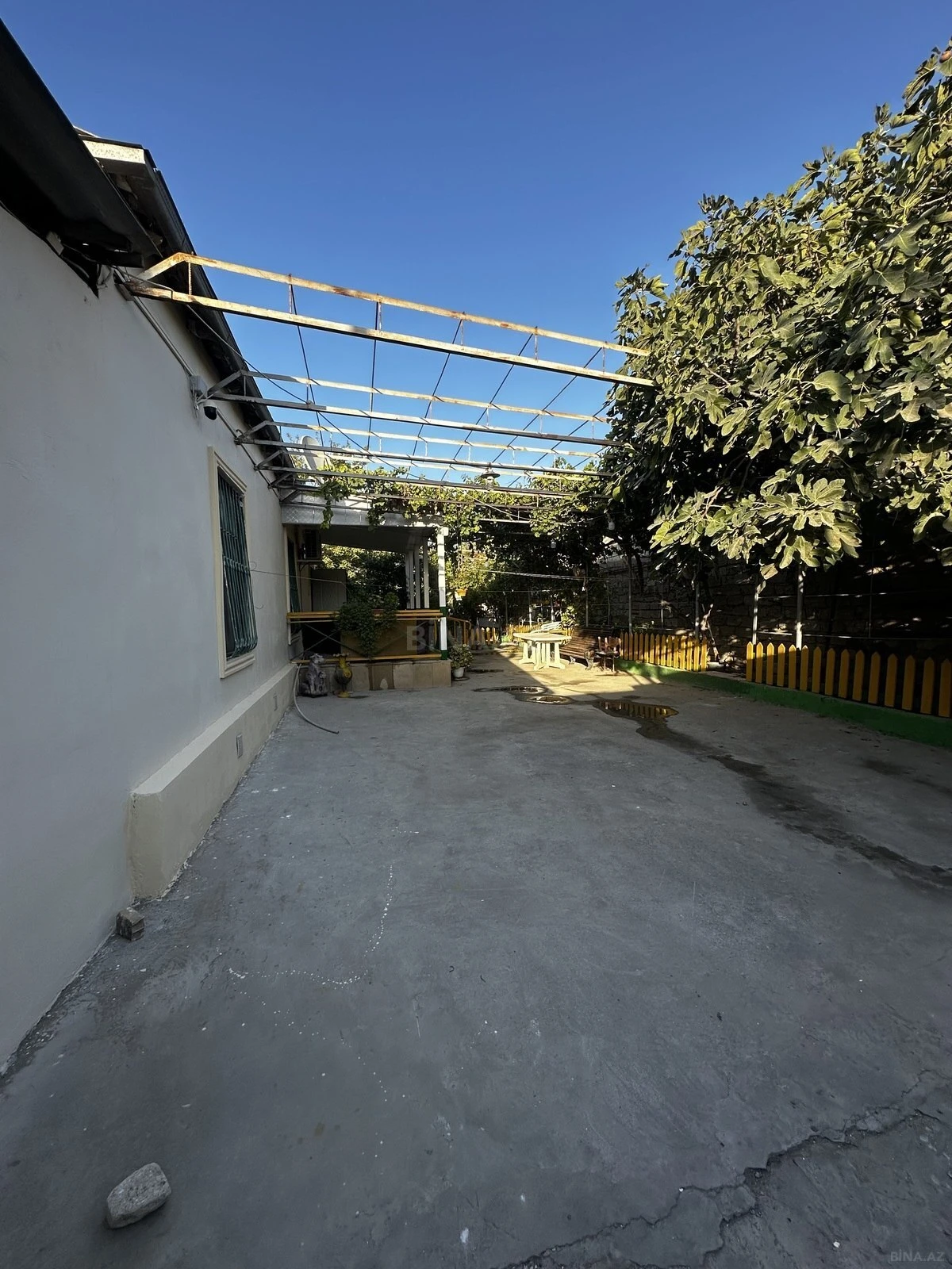 Satılır 4 otaqlı həyət evi 120 m²