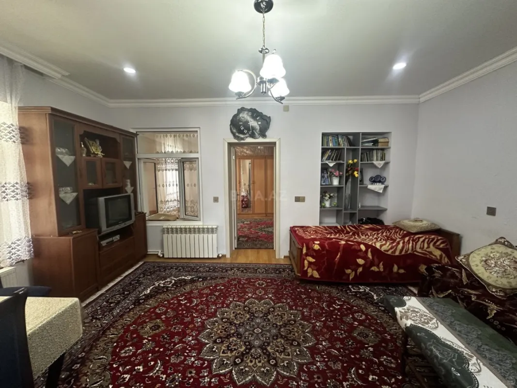 Satılır 4 otaqlı həyət evi 120 m²
