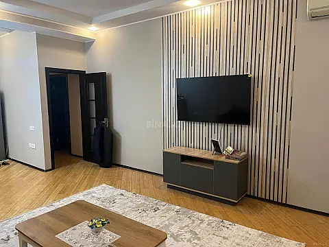 Satılır 2 otaqlı mənzil 70 m²