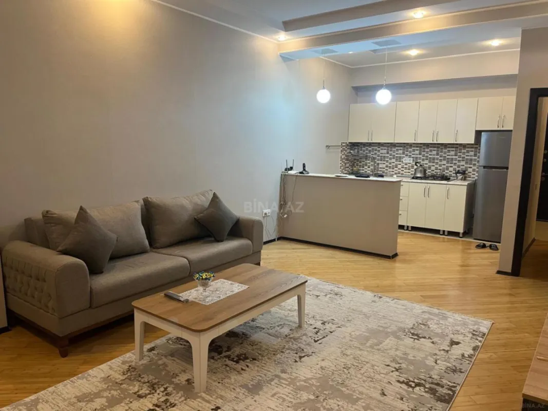 Satılır 2 otaqlı mənzil 70 m²