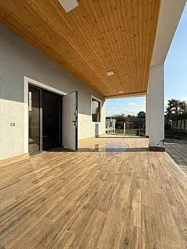 Satılır 5 otaqlı həyət evi 170 m²