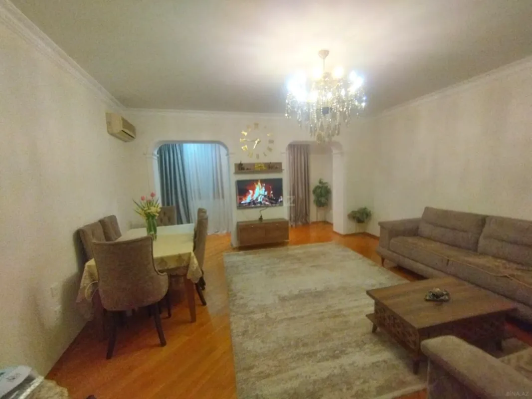 Satılır 4 otaqlı mənzil 74 m²