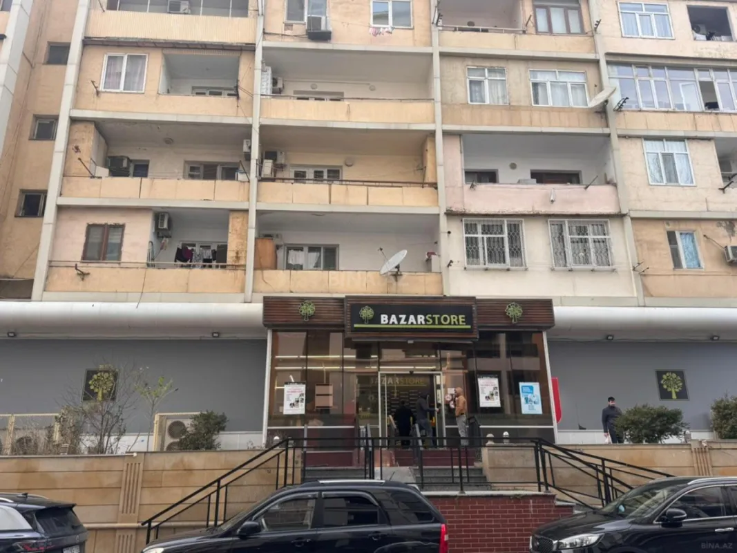 Satılır 4 otaqlı mənzil 74 m²