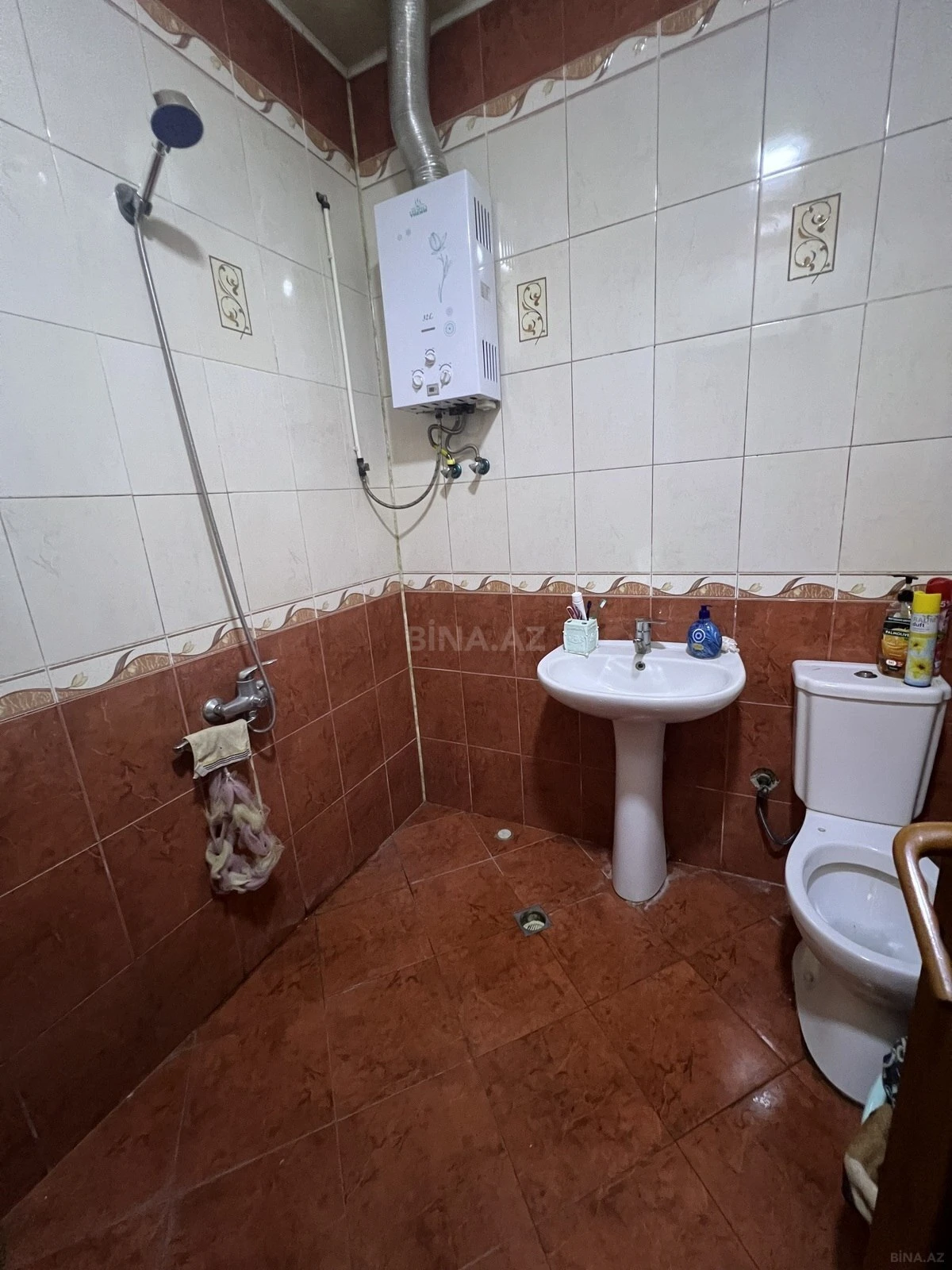 Satılır 2 otaqlı həyət evi 70 m²