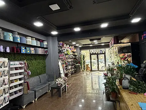 Satılır obyekt 113 m²