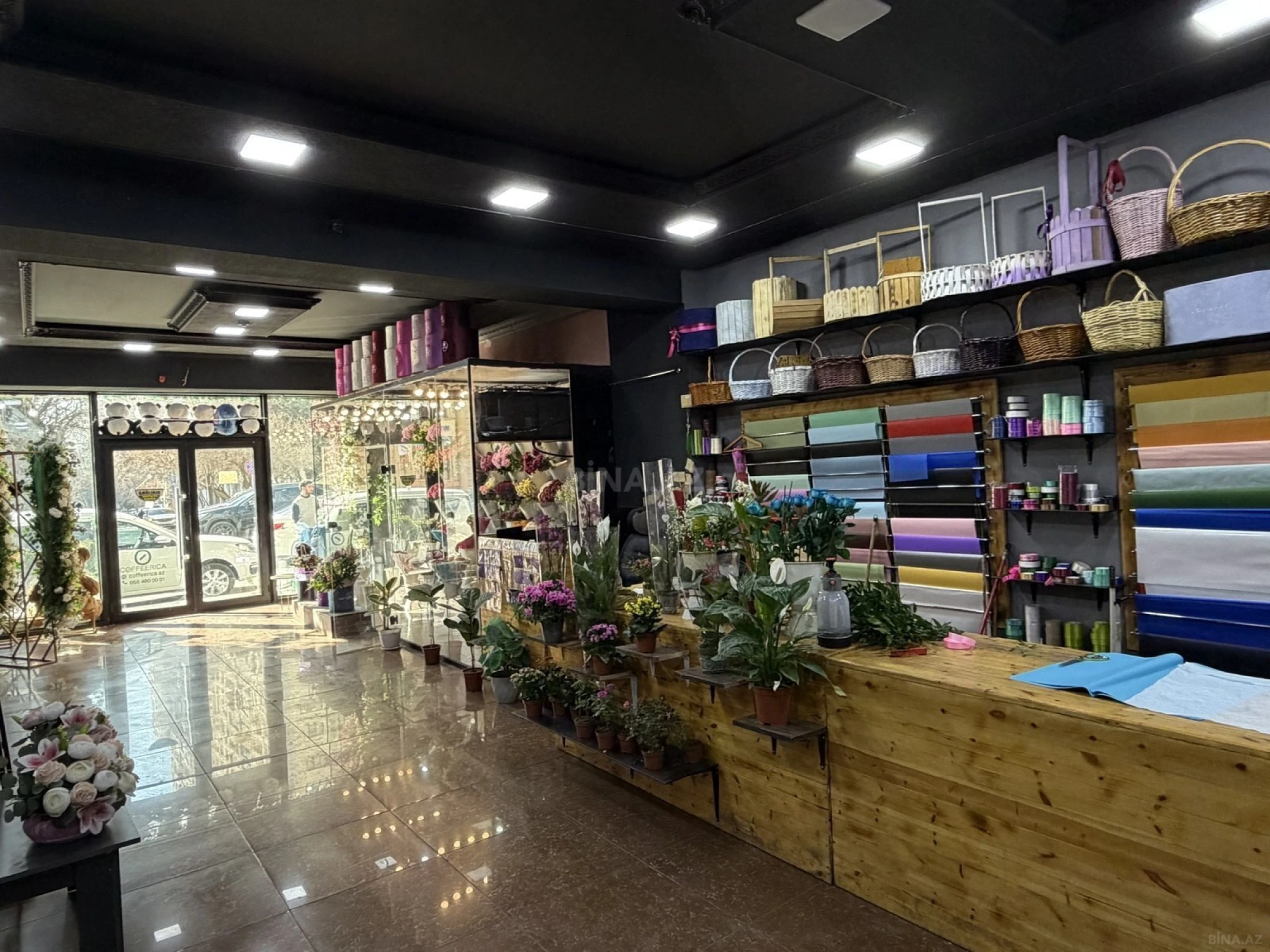 Satılır obyekt 113 m²