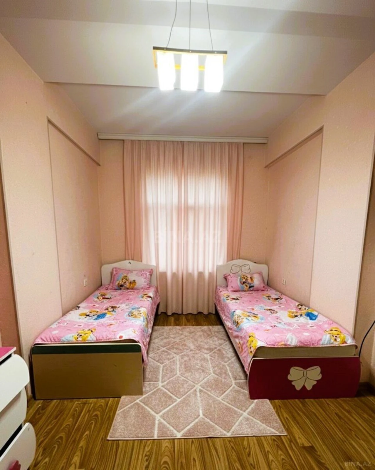 Satılır 3 otaqlı mənzil 90 m²