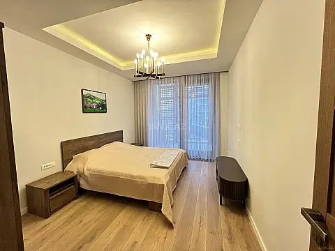 Kirayə verilir 3 otaqlı mənzil 120 m²
