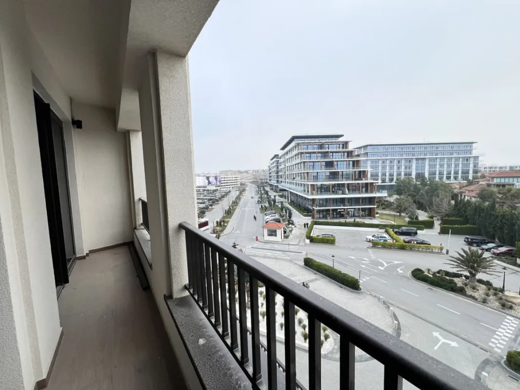 Kirayə verilir 3 otaqlı mənzil 120 m²