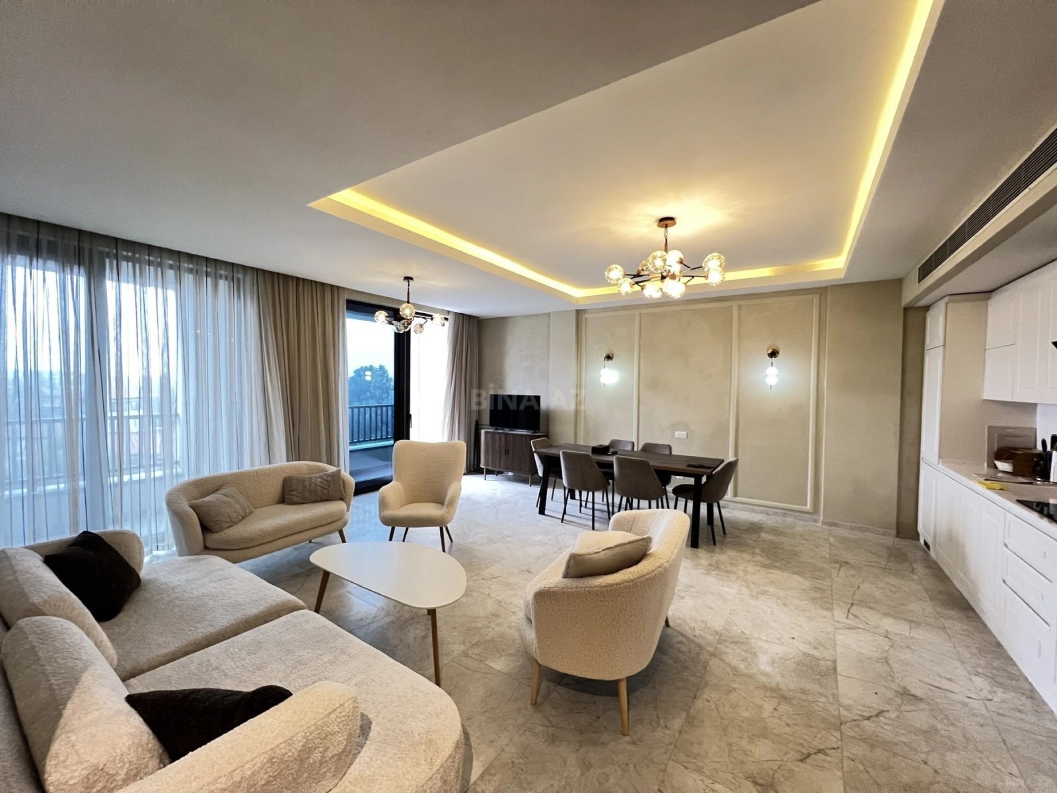 Kirayə verilir 3 otaqlı mənzil 120 m²