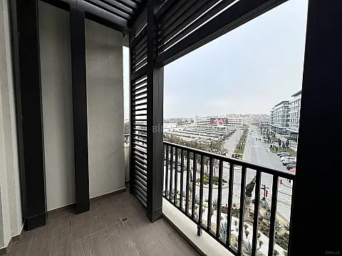 Kirayə verilir 3 otaqlı mənzil 120 m²